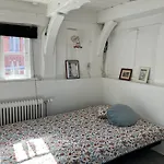 Madam Bundsens Huse