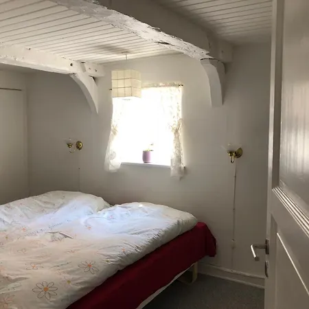 Madam Bundsens Huse * Assens