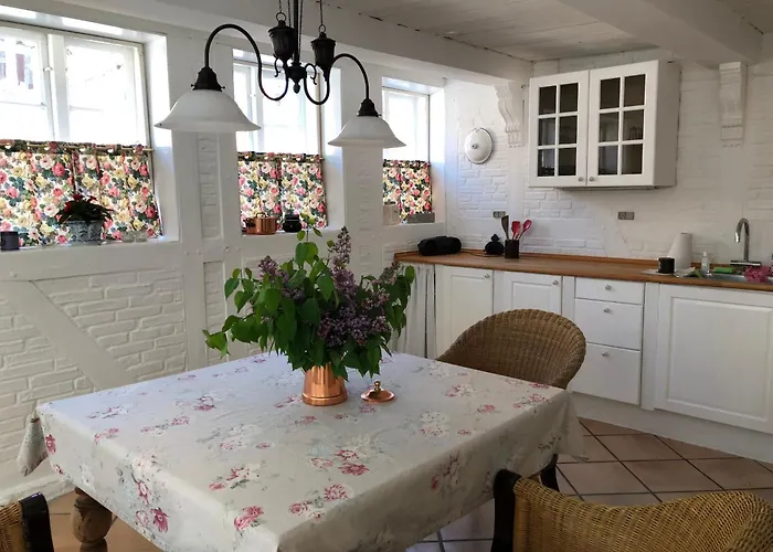 Madam Bundsens Huse *