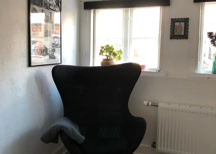 Holiday home Madam Bundsens Huse Assens