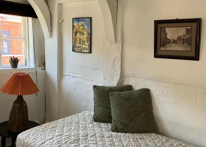 Holiday home Madam Bundsens Huse