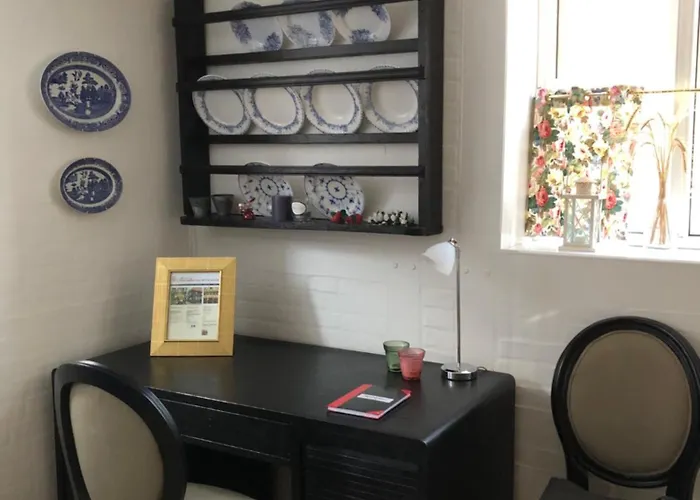 Madam Bundsens Huse Assens